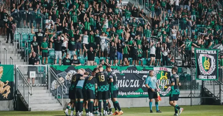 Akademia Stali Stalowa Wola ogłasza nabór – szansa dla młodych piłkarzy