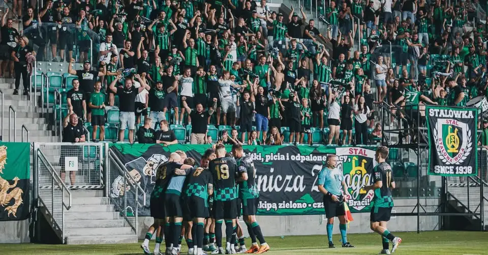 Akademia Stali Stalowa Wola ogłasza nabór – szansa dla młodych piłkarzy