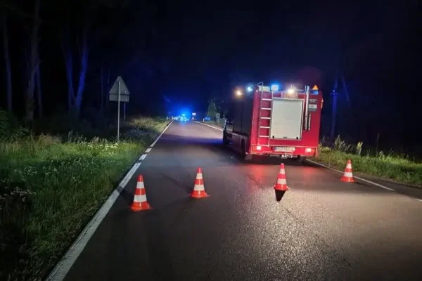 Wypadek w Nowinach: Rowerzysta ranny, śmigłowiec LPR w akcji