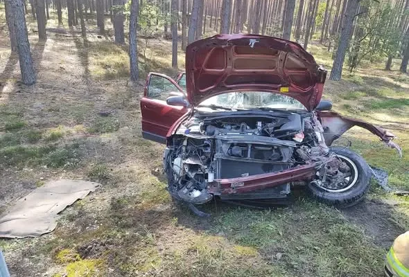 Wypadek na DW 855 między Zaklikowem a Lipą – droga całkowicie zablokowana