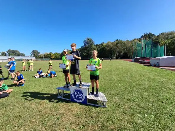 Powiatowe Igrzyska Lekkoatletyczne w Stalowej Woli – sukcesy uczniów