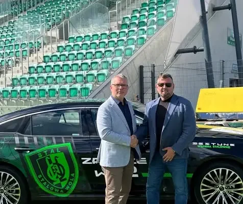 Stalowa Wola z nowym klubowym autem marki Bestune od Auto-Mix