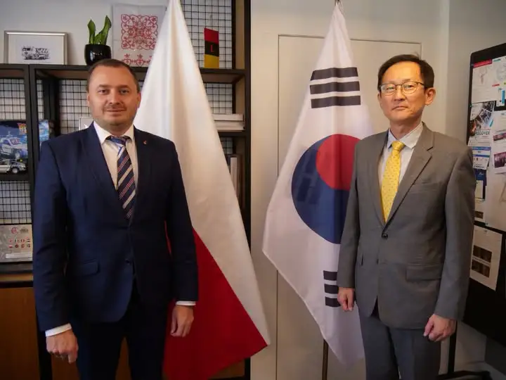 Stalowa Wola umacnia współpracę z Koreą Południową – spotkanie z wicekonsulem
