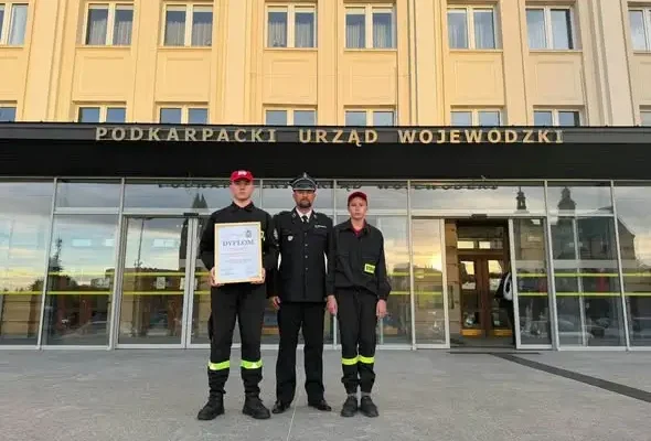 Młodzieżowa Drużyna Pożarnicza z Zaklikowa nagrodzona w Rzeszowie