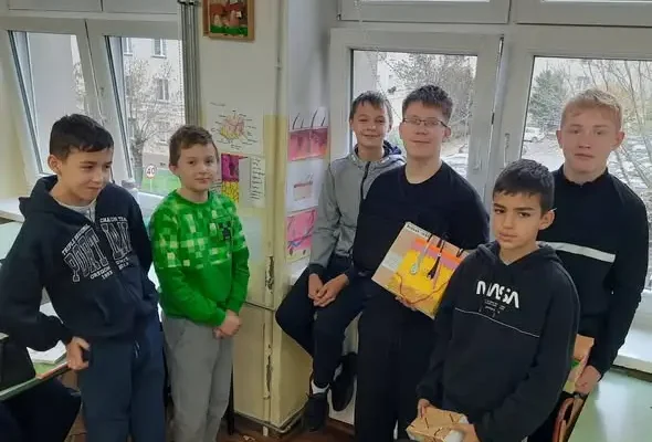 Uczniowie klas 7a i 7b stworzyli trójwymiarowe modele skóry w ramach innowacji pedagogicznej